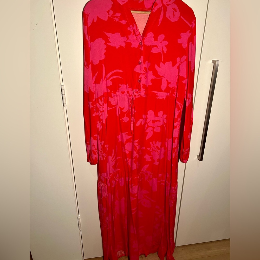 Red and Pink Floral Maxi Dress - Picture 3 of 6
